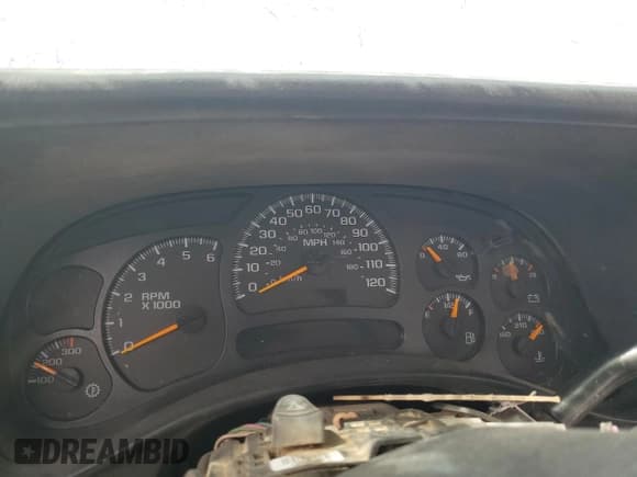 ✅ 2005 Chevrolet Silverado 2500HD Work Truck • VIN: 1GBHC24U95E240875 • Lot: 49729875. Wystawiony na Copart z przebiegiem Nie podano. Bezpłatny archiwum sprzedaży aukcyjnych z USA i szczegółowy raport historii pojazdu na DreamBid. Zdjęcie 9.