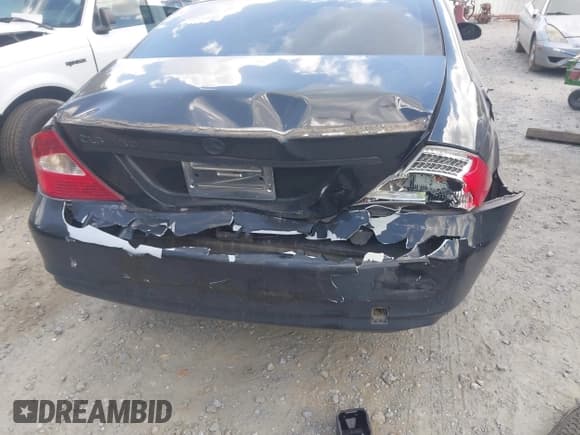 ✅ 2007 Mercedes-Benz CLS 550 • VIN: WDDDJ72X57A083291 • Lot: 42839486. Listed on IAAI with 223,609 mi. Free auction sales archive from the USA and detailed vehicle history report at DreamBid. Image 6.