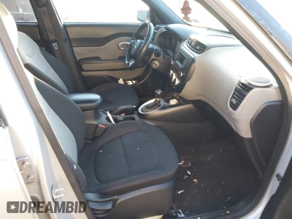 ✅ 2015 Kia Soul • VIN: KNDJN2A27F7806970 • Lot: 43477659. Listed on IAAI with 125,421 mi. Free auction sales archive from the USA and detailed vehicle history report at DreamBid. Image 5.