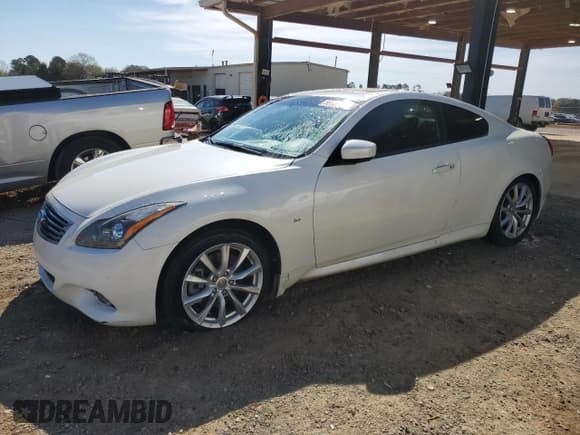 ✅ 2015 Infiniti Q60 Journey • VIN: JN1CV6EK0FM871691 • Лот: 50782645. Опубликован ранее на Copart с пробегом 73 525 миль. Бесплатный доступ к архиву аукционных продаж из США и подробный отчёт об истории автомобиля на DreamBid. Изображение 1.