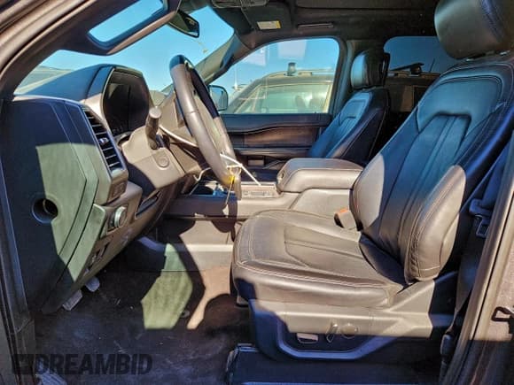 ✅ 2020 Ford Expedition Limited • VIN: 1FMJU1KT4LEA07929 • Lot: 96000455. Wystawiony na Copart z przebiegiem 51 501 mil. Bezpłatny archiwum sprzedaży aukcyjnych z USA i szczegółowy raport historii pojazdu na DreamBid. Zdjęcie 7.