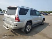 ✅ 2004 Toyota 4Runner SR5 • VIN: JTEBU14RX40036758 • Lot: 67674545. Listed on Copart with 221,288 mi. Free auction sales archive from the USA and detailed vehicle history report at DreamBid. Image 3.
