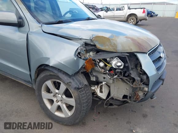 ✅ 2008 Hyundai Santa Fe SE • VIN: 5NMSH73E68H210003 • Lot: 41956771. Wystawiony na IAAI z przebiegiem 222 777 mil. Bezpłatny archiwum sprzedaży aukcyjnych z USA i szczegółowy raport historii pojazdu na DreamBid. Zdjęcie 6.