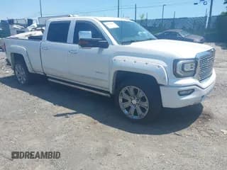 ✅ 2018 GMC Sierra 1500 Denali • VIN: 3GTU2PEJ2JG206195 • Лот: 42393461. Опубликован ранее на IAAI с пробегом 114 101 миль. Бесплатный доступ к архиву аукционных продаж из США и подробный отчёт об истории автомобиля на DreamBid. Изображение 1.