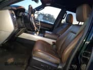 ✅ 2015 Ford Expedition XLT • VIN: 1FMJU1JT4FEF21401 • Lot: 91072175. Wystawiony na Copart z przebiegiem 227 858 mil. Bezpłatny archiwum sprzedaży aukcyjnych z USA i szczegółowy raport historii pojazdu na DreamBid. Zdjęcie 7.