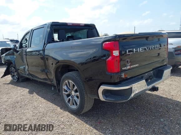 2022 Chevrolet Silverado 1500 LT z VIN 1GCPWCED0NZ201765, wystawiony jako IAAI lot #42423674 z przebiegiem 40 001 mil mil oraz . Historia ofert i sprzedaży dostępna na DreamBid. Obrazek 3.