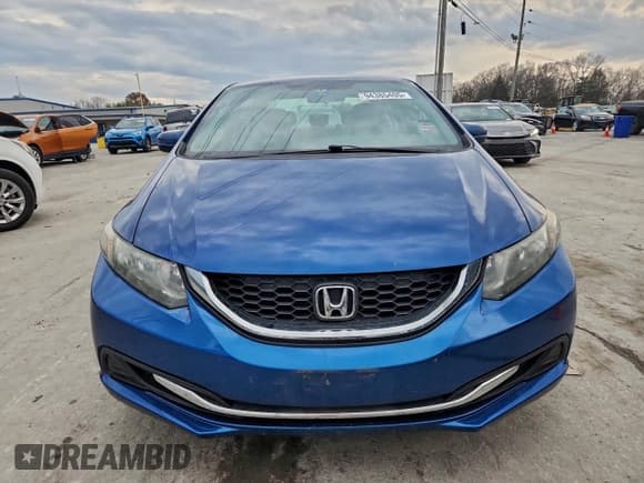 ✅ 2014 Honda Civic LX • VIN: 19XFB2F55EE230070 • Лот: 94385405. Опубликован ранее на Copart с пробегом 132 696 миль. Бесплатный доступ к архиву аукционных продаж из США и подробный отчёт об истории автомобиля на DreamBid. Изображение 5.