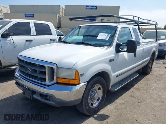 ✅ 1999 Ford F-250 XL • VIN: 1FTNX20F3XEB67936 • Lot: 42052426. Listed on IAAI with 216,245 mi. Free auction sales archive from the USA and detailed vehicle history report at DreamBid. Image 18.