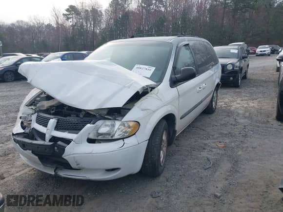 2002 Dodge Caravan eL z VIN 1B4GP34332B579781, wystawiony jako IAAI lot #40827810 z przebiegiem 221 891 mil mil oraz . Historia ofert i sprzedaży dostępna na DreamBid. Obrazek 2.