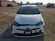2022 Toyota Prius XLE z VIN JTDL9MFU5N3036910, wystawiony jako Copart lot #64780915 z przebiegiem 208 838 mil mil oraz Szkoda całkowita • Salvage title. Historia ofert i sprzedaży dostępna na DreamBid. Obrazek 5.