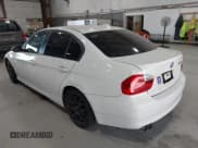 ✅ 2008 BMW 3 Series 328i • VIN: WBAVC53518FZ89787 • Lot: 42983889. Wystawiony na IAAI z przebiegiem 144 132 mil. Bezpłatny archiwum sprzedaży aukcyjnych z USA i szczegółowy raport historii pojazdu na DreamBid. Zdjęcie 3.