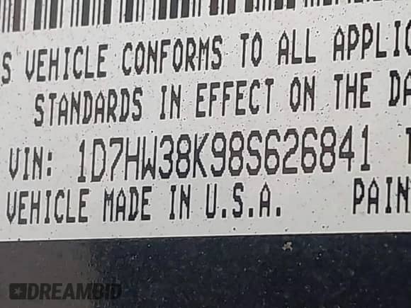 2008 Dodge Dakota SXT z VIN 1D7HW38K98S626841, wystawiony jako IAAI lot #42052680 z przebiegiem 194 127 mil mil oraz . Historia ofert i sprzedaży dostępna na DreamBid. Obrazek 9.