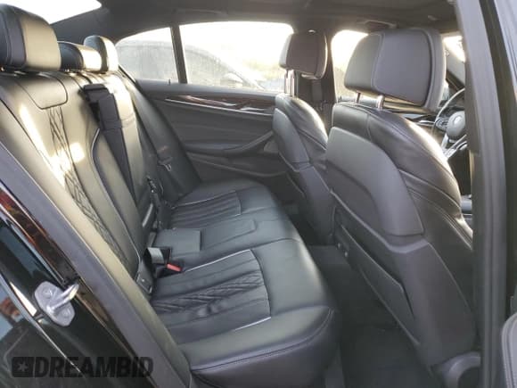 ✅ 2018 BMW 5 Series 540i xDrive • VIN: WBAJE7C58JWD52568 • Lot: 84784725. Wystawiony na Copart z przebiegiem 108 552 mil. Bezpłatny archiwum sprzedaży aukcyjnych z USA i szczegółowy raport historii pojazdu na DreamBid. Zdjęcie 10.