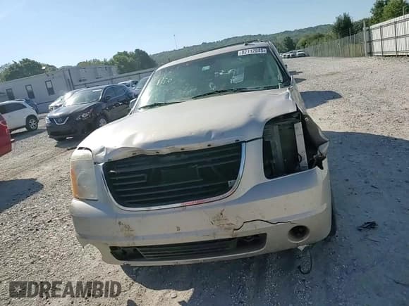 ✅ 2009 GMC Yukon SLT 4SB • VIN: 1GKFC33J49R276802 • Lot: 82112045. Listed on Copart with Not provided. Free auction sales archive from the USA and detailed vehicle history report at DreamBid. Image 14.