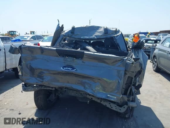 ✅ 2021 Ford F-150 XL • VIN: 1FTEW1CP5MKE74703 • Lot: 42992567. Listed on IAAI with 63,164 mi. Free auction sales archive from the USA and detailed vehicle history report at DreamBid. Image 16.