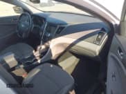 ✅ 2013 Hyundai Sonata SE • VIN: 5NPEC4AC4DH776198 • Lot: 43294226. Listed on IAAI with Not provided. Free auction sales archive from the USA and detailed vehicle history report at DreamBid. Image 5.