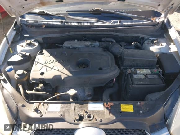 ✅ 2008 Hyundai Accent GS • VIN: KMHCM36C88U095153 • Лот: 40848236. Опубликован ранее на IAAI с пробегом 163 552 миль. Бесплатный доступ к архиву аукционных продаж из США и подробный отчёт об истории автомобиля на DreamBid. Изображение 10.