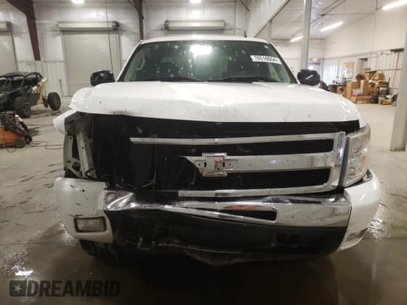 ✅ 2011 Chevrolet Silverado 1500 LT • VIN: 1GCPKSE32BF171999 • Lot: 76516654. Listed on Copart with 115,826 mi. Free auction sales archive from the USA and detailed vehicle history report at DreamBid. Image 5.