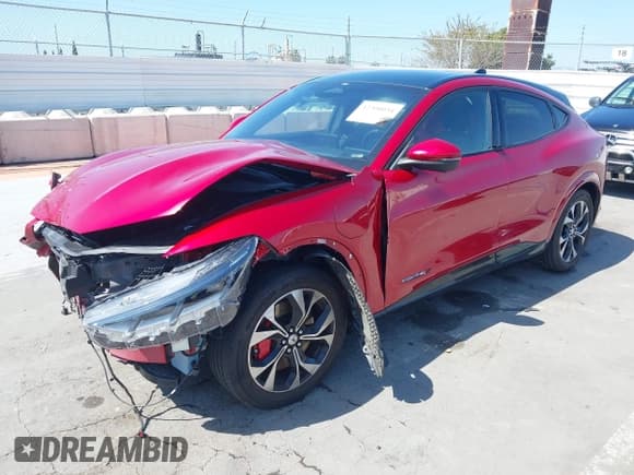 ✅ 2021 Ford Mustang Mach-E Premium • VIN: 3FMTK3SU2MMA07068 • Lot: 42300034. Listed on IAAI with 41,591 mi. Free auction sales archive from the USA and detailed vehicle history report at DreamBid. Image 20.