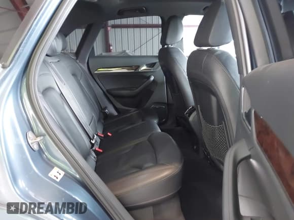 ✅ 2016 Audi Q3 Prestige • VIN: WA1GFCFS8GR020973 • Lot: 41923494. Listed on IAAI with 184,467 mi. Free auction sales archive from the USA and detailed vehicle history report at DreamBid. Image 8.