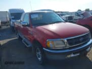 ✅ 1997 Ford F-150 • VIN: 1FTDX1726VNB57293 • Lot: 42661256. Wystawiony na IAAI z przebiegiem 130 226 mil. Bezpłatny archiwum sprzedaży aukcyjnych z USA i szczegółowy raport historii pojazdu na DreamBid. Zdjęcie 6.
