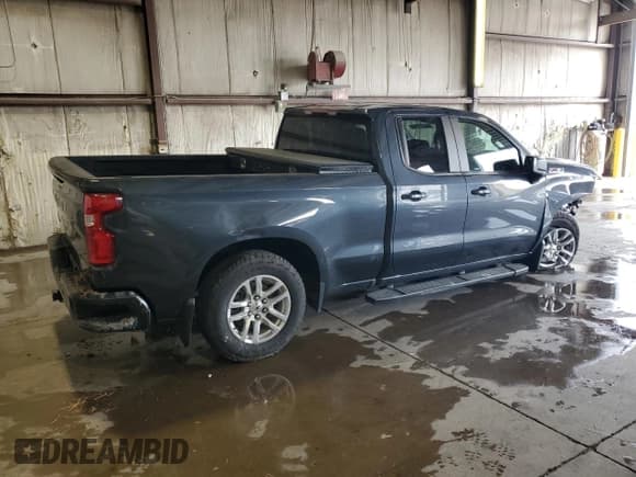 ✅ 2020 Chevrolet Silverado 1500 RST • VIN: 1GCRYEED9LZ195718 • Lot: 82565045. Listed on Copart with 103,900 mi. Free auction sales archive from the USA and detailed vehicle history report at DreamBid. Image 3.