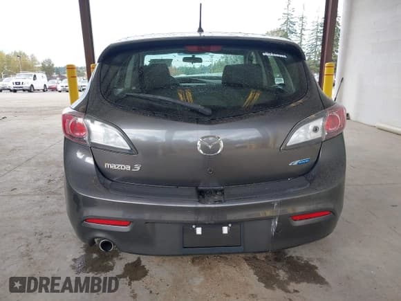 ✅ 2013 Mazda 3 i Touring • VIN: JM1BL1LP8D1738868 • Лот: 43429636. Опубликован ранее на IAAI с пробегом 96 997 миль. Бесплатный доступ к архиву аукционных продаж из США и подробный отчёт об истории автомобиля на DreamBid. Изображение 16.