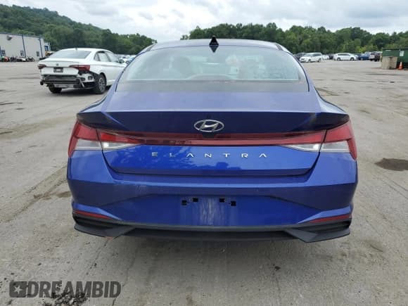 ✅ 2022 Hyundai Elantra SE • VIN: KMHLL4AG9NU308643 • Lot: 68815955. Listed on Copart with 64,088 mi. Free auction sales archive from the USA and detailed vehicle history report at DreamBid. Image 6.