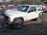✅ 1994 Jeep Cherokee • VIN: 1J4FB27S2RL240597 • Lot: 41471551. Listed on IAAI with 413,893 mi. Free auction sales archive from the USA and detailed vehicle history report at DreamBid. Image 2.