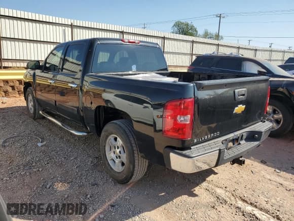 ✅ 2008 Chevrolet Silverado 1500 • VIN: 2GCFC13Y981285578 • Лот: 75723404. Опубликован ранее на Copart с пробегом 206 274 миль. Бесплатный доступ к архиву аукционных продаж из США и подробный отчёт об истории автомобиля на DreamBid. Изображение 2.