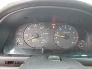 ✅ 2000 Subaru Forester L • VIN: JF1SF6351YH724848 • Lot: 82356945. Wystawiony na Copart z przebiegiem 130 868 mil. Bezpłatny archiwum sprzedaży aukcyjnych z USA i szczegółowy raport historii pojazdu na DreamBid. Zdjęcie 9.