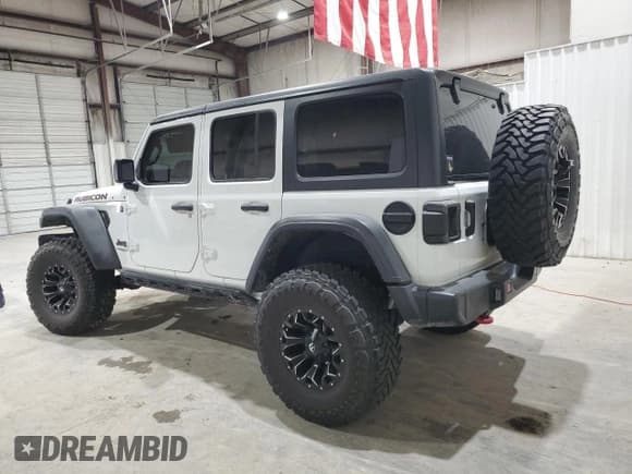 ✅ 2020 Jeep Wrangler Unlimited Rubicon • VIN: 1C4HJXFN5LW351340 • Lot: 49310975. Wystawiony na Copart z przebiegiem 66 314 mil. Bezpłatny archiwum sprzedaży aukcyjnych z USA i szczegółowy raport historii pojazdu na DreamBid. Zdjęcie 2.