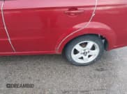 ✅ 2007 Chevrolet Aveo LT • VIN: KL1TG56657B127737 • Lot: 41427119. Wystawiony na IAAI z przebiegiem 155 160 mil. Bezpłatny archiwum sprzedaży aukcyjnych z USA i szczegółowy raport historii pojazdu na DreamBid. Zdjęcie 13.