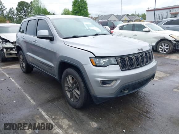 ✅ 2016 Jeep Grand Cherokee Laredo • VIN: 1C4RJEAG3GC346064 • Лот: 41979172. Опубликован ранее на IAAI с пробегом 121 063 миль. Бесплатный доступ к архиву аукционных продаж из США и подробный отчёт об истории автомобиля на DreamBid. Изображение 1.