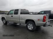 ✅ 2005 Chevrolet Silverado 1500 Z71 • VIN: 1GCEK19B55E235787 • Лот: 82282344. Опубликован ранее на Copart с пробегом 87 861 миль. Бесплатный доступ к архиву аукционных продаж из США и подробный отчёт об истории автомобиля на DreamBid. Изображение 2.