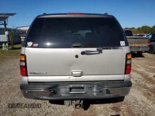 ✅ 2006 Chevrolet Tahoe Special Service • VIN: 1GNEK13ZX6J115800 • Lot: 76196414. Listed on Copart with 206,272 mi. Free auction sales archive from the USA and detailed vehicle history report at DreamBid. Image 6.