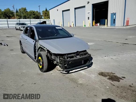 ✅ 2023 Volkswagen Golf GTI SE • VIN: WVWRA7CD4PW145979 • Лот: 84977595. Опубликован ранее на Copart с пробегом 32 041 миль. Бесплатный доступ к архиву аукционных продаж из США и подробный отчёт об истории автомобиля на DreamBid. Изображение 14.