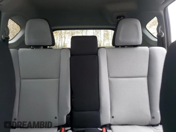 ✅ 2016 Toyota RAV4 XLE • VIN: 2T3WFREV6GW278201 • Lot: 90756645. Wystawiony na Copart z przebiegiem 48 344 mil. Bezpłatny archiwum sprzedaży aukcyjnych z USA i szczegółowy raport historii pojazdu na DreamBid. Zdjęcie 10.