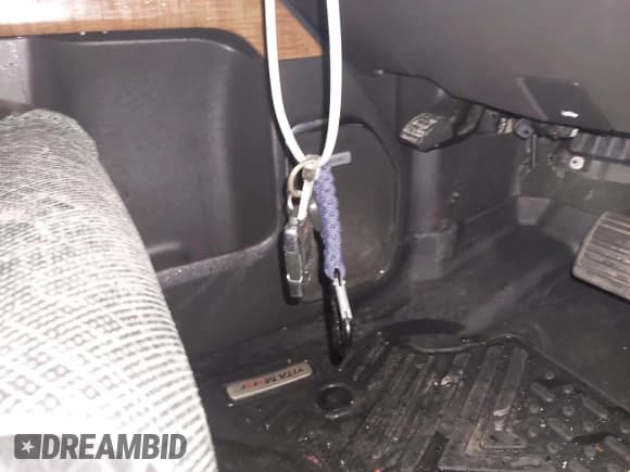 ✅ 2014 GMC Sierra 1500 SLT • VIN: 3GTP1VEC4EG368664 • Лот: 42201009. Опубликован ранее на IAAI с пробегом 124 879 миль. Бесплатный доступ к архиву аукционных продаж из США и подробный отчёт об истории автомобиля на DreamBid. Изображение 11.