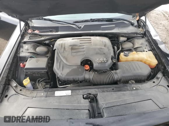 ✅ 2014 Dodge Challenger SXT Plus • VIN: 2C3CDYAG3EH123617 • Lot: 84326114. Listed on Copart with 85,602 mi. Free auction sales archive from the USA and detailed vehicle history report at DreamBid. Image 13.