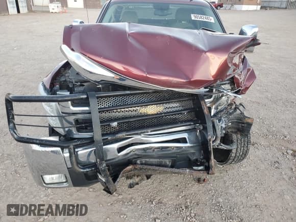 ✅ 2008 Chevrolet Silverado 2500HD 1LT • VIN: 1GCHK23K68F206423 • Лот: 90582485. Опубликован ранее на Copart с пробегом 188 226 миль. Бесплатный доступ к архиву аукционных продаж из США и подробный отчёт об истории автомобиля на DreamBid. Изображение 11.