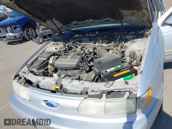 ✅ 1995 Ford Taurus GL • VIN: 1FALP5244SG219324 • Lot: 41859231. Listed on IAAI with 209,373 mi. Free auction sales archive from the USA and detailed vehicle history report at DreamBid. Image 10.