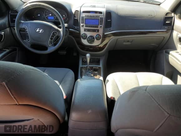 ✅ 2011 Hyundai Santa Fe GLS • VIN: 5XYZGDAB0BG069715 • Лот: 75261824. Размещён на Copart с пробегом 187 147 миль миль. Получите бесплатный доступ к архиву аукционных продаж из США и посмотрите подробный отчёт об истории автомобиля на DreamBid. Изображение 8.