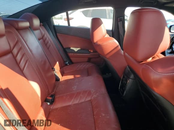 ✅ 2019 Dodge Charger SRT Hellcat • VIN: 2C3CDXL90KH618913 • Lot: 80744345. Wystawiony na Copart z przebiegiem 23 553 mil. Bezpłatny archiwum sprzedaży aukcyjnych z USA i szczegółowy raport historii pojazdu na DreamBid. Zdjęcie 10.