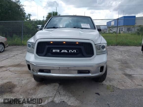 2017 Ram 1500 Laramie с VIN 1C6RR6NT8HS592015, выставлен на аукционе IAAI как лот 43028702 с пробегом 130 124 миль миль и . История ставок и продаж доступна на DreamBid. Изображение 6.