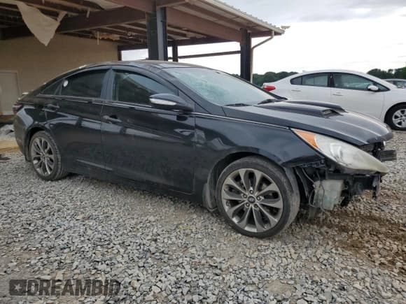 ✅ 2012 Hyundai Sonata SE • VIN: 5NPEC4AB6CH381171 • Лот: 57786145. Опубликован ранее на Copart с пробегом 265 770 миль. Бесплатный доступ к архиву аукционных продаж из США и подробный отчёт об истории автомобиля на DreamBid. Изображение 4.