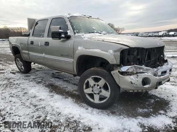 ✅ 2003 GMC Sierra 2500HD SLE • VIN: 1GTHK23163F215123 • Lot: 86448144. Listed on Copart with 263,891 mi. Free auction sales archive from the USA and detailed vehicle history report at DreamBid. Image 4.