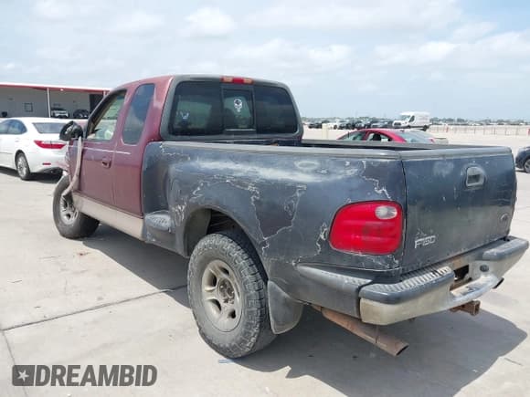 ✅ 1998 Ford F-150 XL • VIN: 1FTRX08L3WKC16925 • Lot: 42079364. Listed on IAAI with 390,291 mi. Free auction sales archive from the USA and detailed vehicle history report at DreamBid. Image 3.