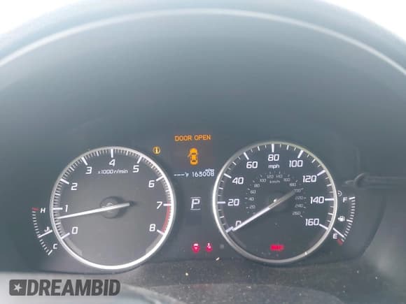 ✅ 2017 Acura ILX • VIN: 19UDE2F35HA009221 • Lot: 43292651. Wystawiony na IAAI z przebiegiem 163 008 mil. Bezpłatny archiwum sprzedaży aukcyjnych z USA i szczegółowy raport historii pojazdu na DreamBid. Zdjęcie 7.