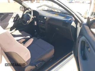 ✅ 1992 Nissan NX • VIN: JN1GB34C9NU100258 • Lot: 40939626. Wystawiony na IAAI z przebiegiem 134 739 mil. Bezpłatny archiwum sprzedaży aukcyjnych z USA i szczegółowy raport historii pojazdu na DreamBid. Zdjęcie 5.